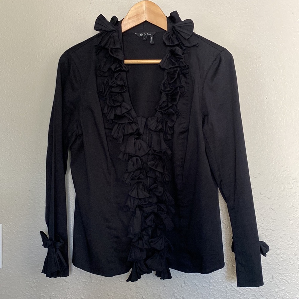 Nic + Zoe Black Ruffle Blouse